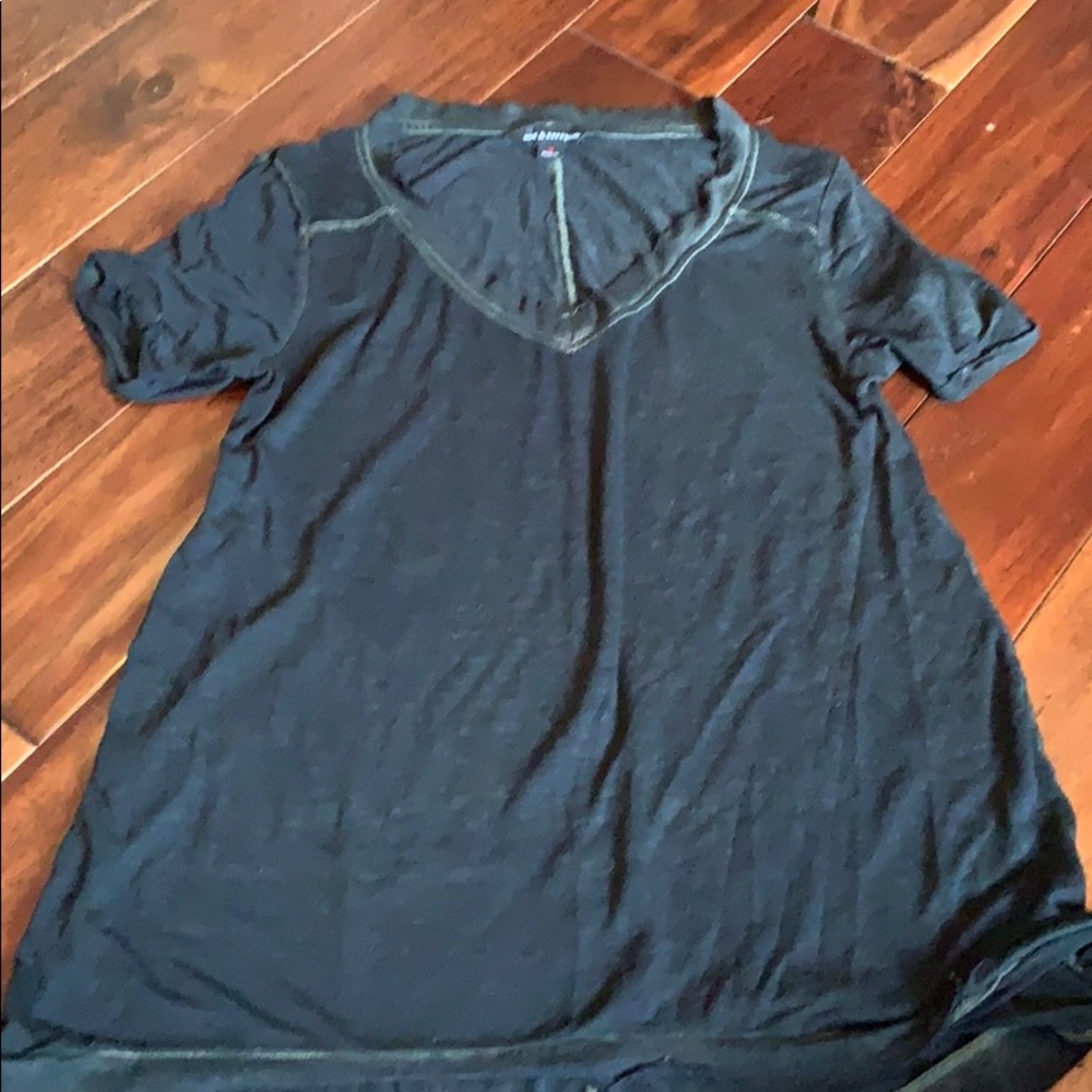 Rock and republic v neck